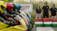 סרטים במחיר של מטבע אחד, אלא אם אתם מזמינים באינטרנט ואז זה ממילא בכרטיס אשראי אז מה זה משנה כמה מטבעות זה. 